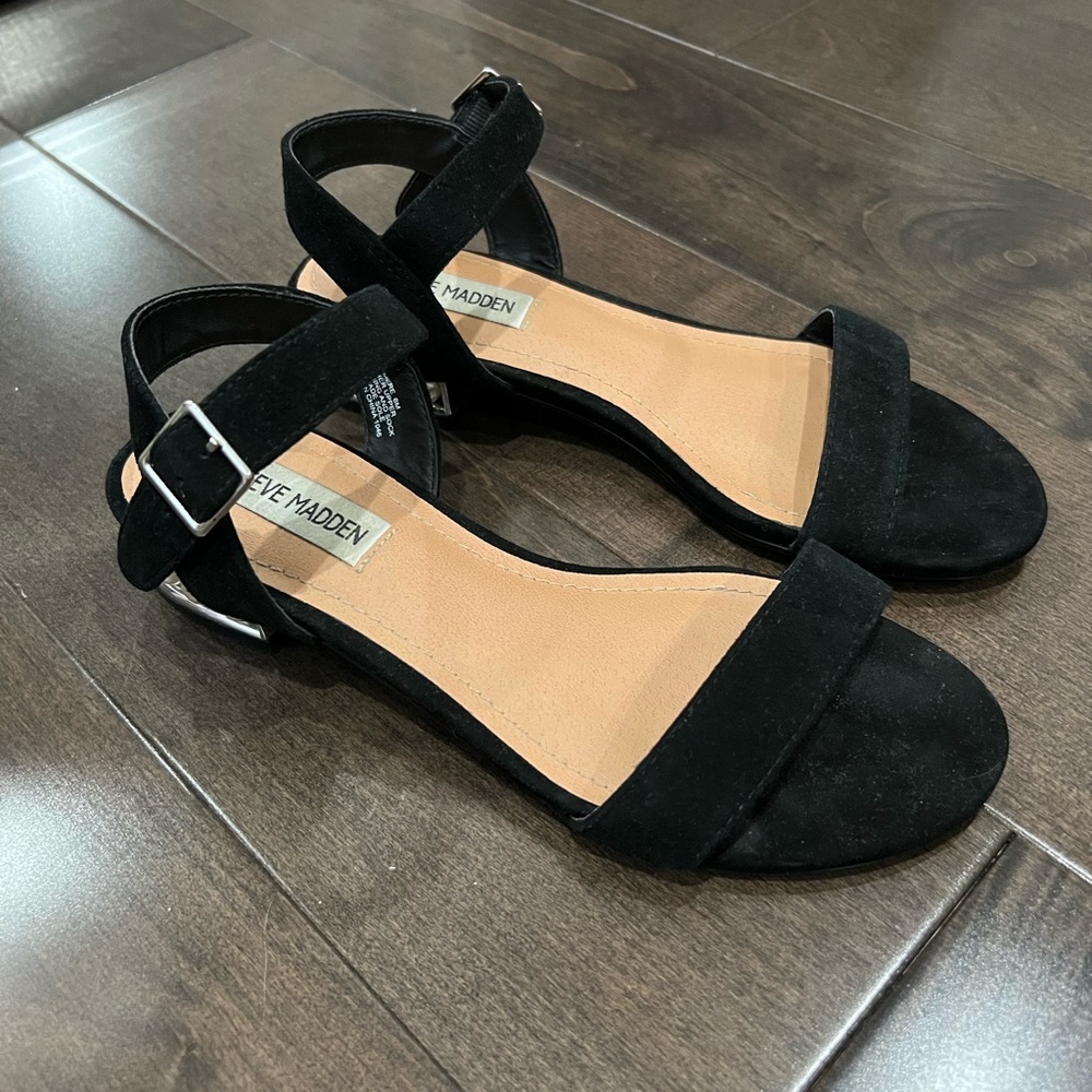 steve madden ankle strap sandal block heels